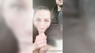 Juicy.Alison Sucks Her Boyfriends's Dick In A Car
