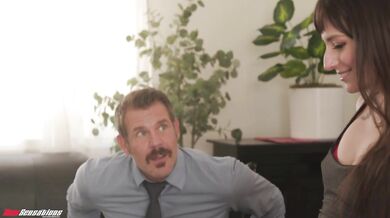Boss Feeds Secretary Lana Smalls With A Creamy Hot Lunch