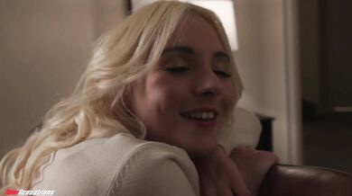 Blonde Cutie Amber Maddie Is Happy Her Car Broke Down