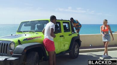 Stuninng Blonde Venera Maxima Gets Double Penetrated In Threesome