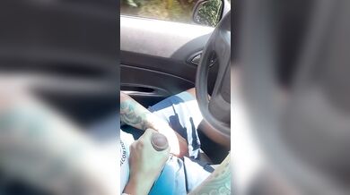 Britney Mazo Blowjobs Her Driver