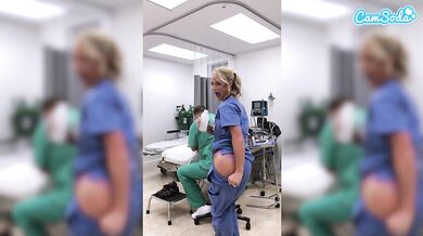 Fit zralá sestřička sestřena za masturbaci v práci