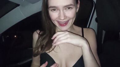 Mirari Hub Fucks In Car