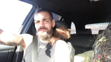 Goth Alessa_Savage Gives Messy Blowjob In The Car