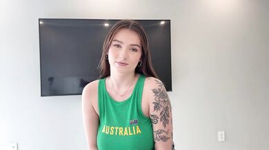 Stepsis Jade Hutchison Gets Fucked In Missionary