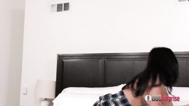 TheMiraLuv Gets Her Asshole Fucked By A BBC