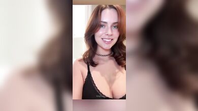 Brandy Gordon Strips And Plays With Her Boobs