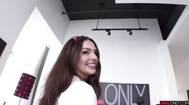 Bratty Maddie Enjoys Anal Sex With Her Boyfriend