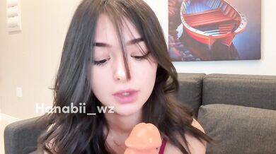 Hanabii Wx Masturbates With Her Favorite Dildo