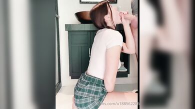Onlyfan Girlfriend NaughtyLittleParker Gets Fucked After A Blowjob