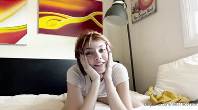 LenaAnderson Fingering On Her Bed