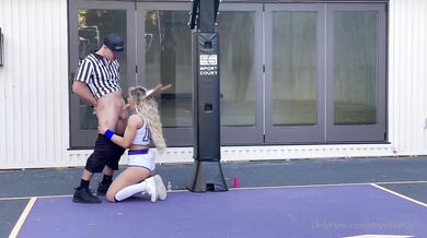 Hottie Livvalittle Gets Fucked In Her Lola Bunny Cosplay