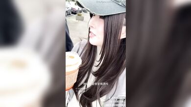 PupuWaifu Gets Fucked In The Car After Dating