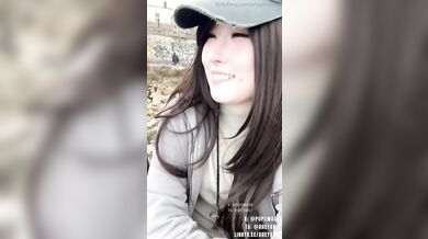 PupuWaifu Gets Fucked In The Car After Dating