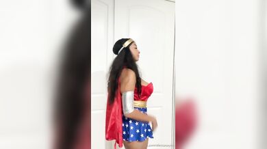 Say Alessia Teases By Her Curves As Wonder Woman