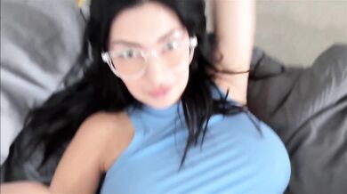 Brunette Camistrella Compares Her Pussy With A Fleshlight