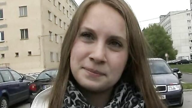 Squirting amateur from the street