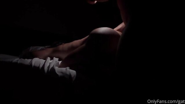 Sara Diamante Gets Pounded Hard By A Big White Cock