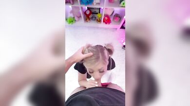 Blonde Jade Pixel Takes A Deep Drilling On Her Gaming Chair
