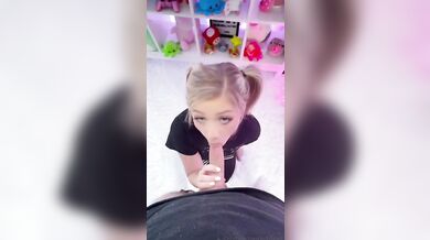 Blonde Jade Pixel Takes A Deep Drilling On Her Gaming Chair