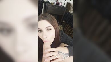 Chloe Lamb Titty Fucks Her Man's Cock