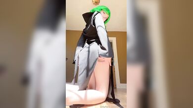 Miamiaof Rides Her Dildo As Tatsumaki