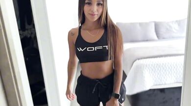 SamySun7 Takes Backshots After Her Gym Session