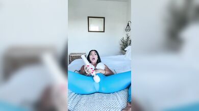Emjayplays Uses a Sex Toy Until She Soaks Her Leggings in an OnlyFans Porn Video