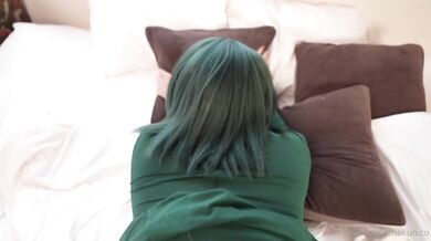Momokun Takes A Hard Pounding In Green Tatsumaki Cosplay
