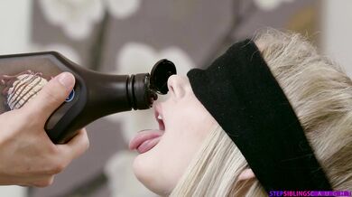 Stepsiblingscaught Gets BWC In Her Mouth
