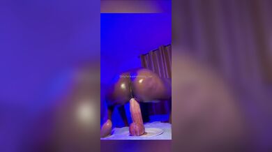 Chicky_Sue Loves Riding Her Thick Dildo