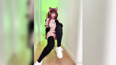 Redheaded Hidori Rose Masturbates As A Cute Kitty
