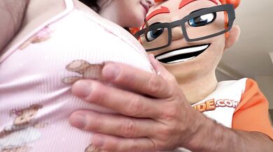 Lilibet_silllly Gets Fucked By A Mascot