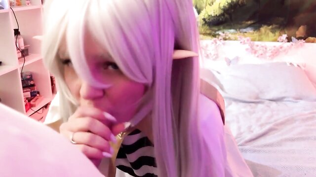 Hottie Aqua_Ri Gives A Sloppy Blowjob As Frieren
