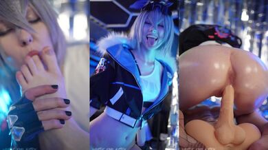 Emo Cosplayer Masturbates As Sillver Wolf