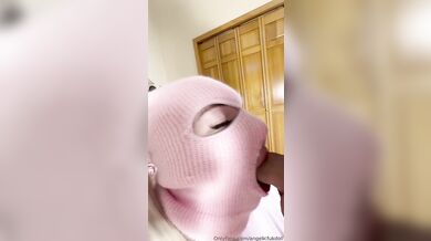 Angelicfukdoll Gets Pounded While Wearing A Mask