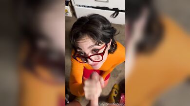 Horny Teen MsSoap Gets Cum On Her Face As Velma