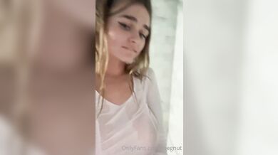 Megan Guthrie Rubs Her Wet Tits In Shower