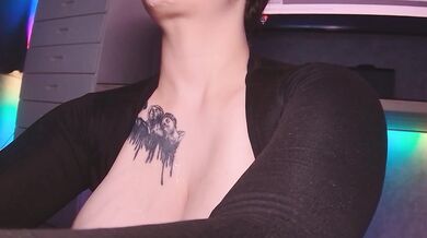 SweetPussy1311 Milks Her Natural Tits Before A Blowjob