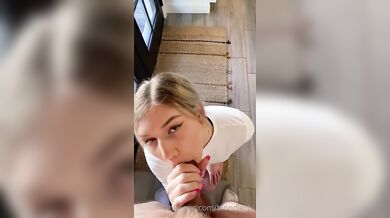 Alaine Cheeks Gets A Cumshot After Fuck