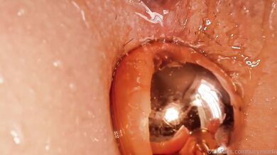 Lucy Mochi Squirts While Masturbating With Her Vibrator