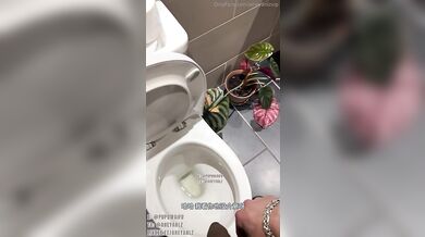 PupuWaifu Gets Fucked In A Public Restroom
