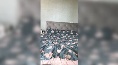 Zoey Curly Masturbates In Her Lace Stockings