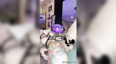 SpookyUnagi Double Penetrates Herself With Her Toys