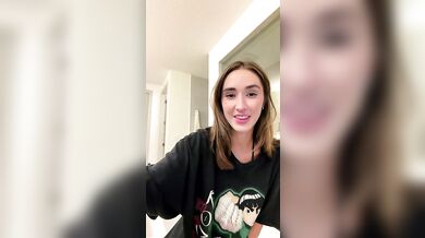 Sexy Bathtub With Natalie Roush