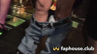 Strippers Wild Threesome