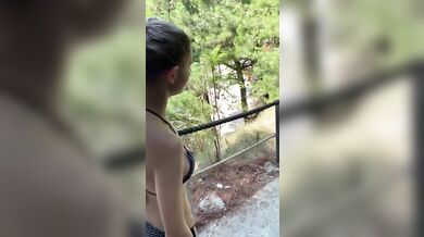 Eva Elfie Gives A Quick Blowjob To Her Boyfriend While Trekking On The Island