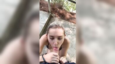 Eva Elfie Gives A Quick Blowjob To Her Boyfriend While Trekking On The Island