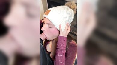 Anna Blossom Gives Blowjob To Her Boyfriend