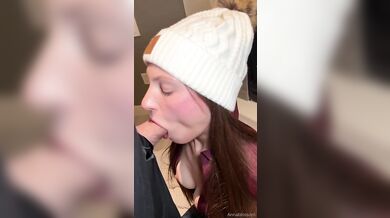 Anna Blossom Gives Blowjob To Her Boyfriend